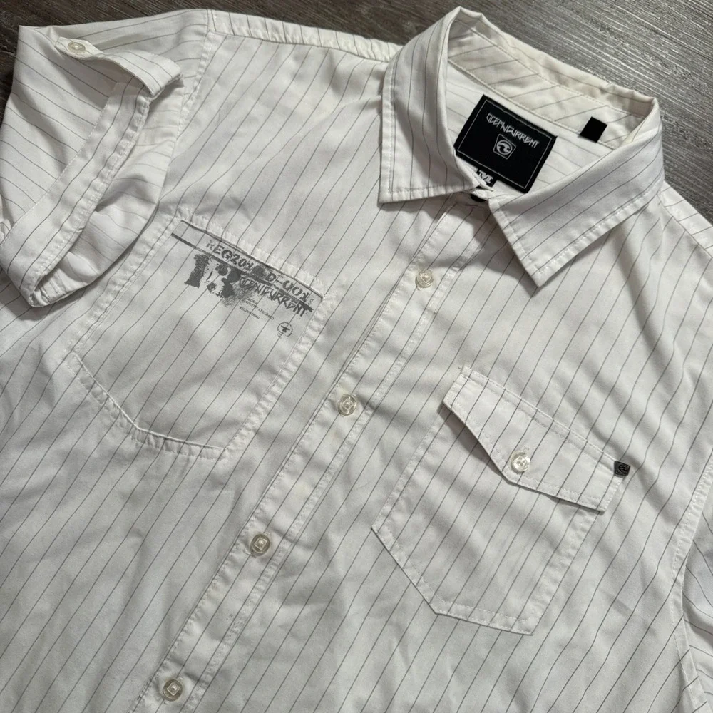 Ocean Current Shirt Mens M White Pinstripe Cotton Surf Skate Casual Grunge Y2K